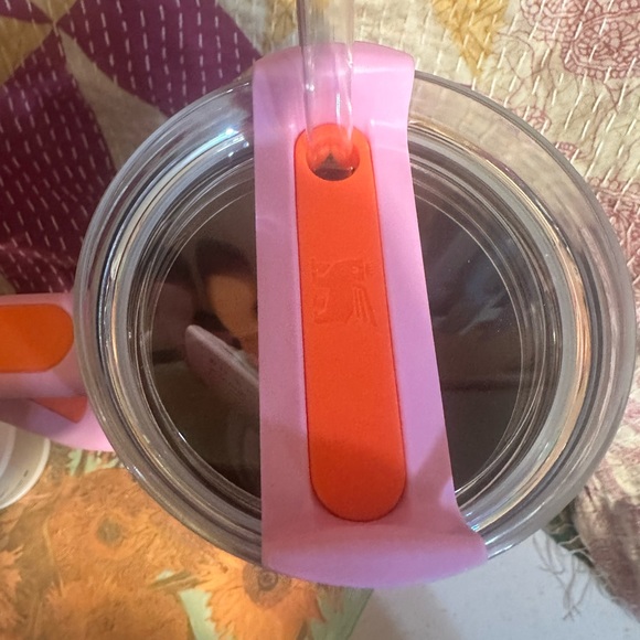 Stanley x Target exclusive summer plaid and periwinkle 40 oz adventure quencher! - Picture 8 of 12